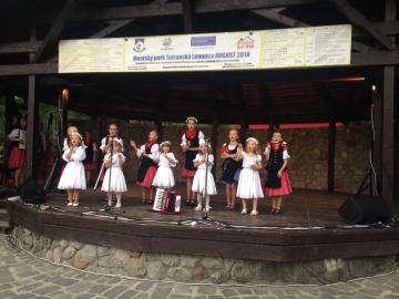 Folklórny súbor Podtatranček Folklórny súbor Podtatranček